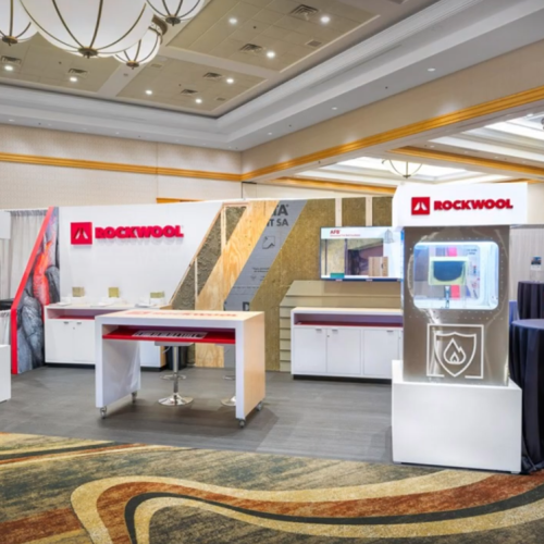 Showcase Spotlight: 10′ × 20′ Inline Exhibit Designs That Captivate